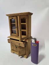 Mobile giocattolo per bambole