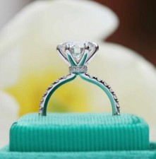 Anello di fidanzamento