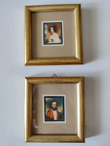 Due quadri con stampe - , di