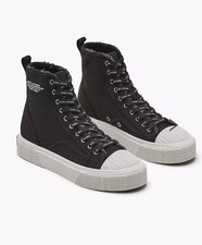 Marc Jacobs The High Top