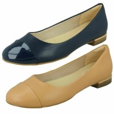 Scarpe Ballerine Piatte Da Donna Clarks 'Festival Oro'