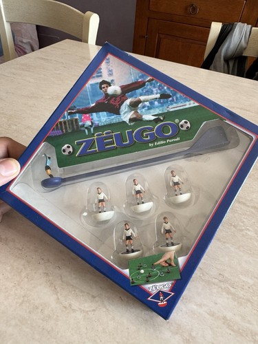 Squadra subbuteo zeugo - squadra,