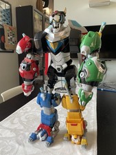VOLTRON LEGENDARY DEFENDER