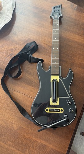 Guitar hero live - live,