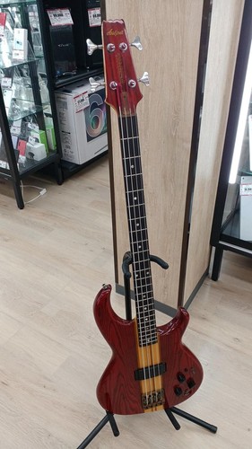 Basso elettrico aria - elettrico,