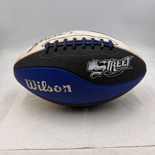 Wilson nfl street - wilson, football