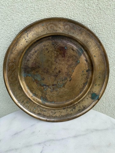 Antico piatto elemosina