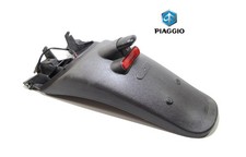 Parafango ruota posteriore portatarga originale Piaggio per Beverly 500 del 2002
