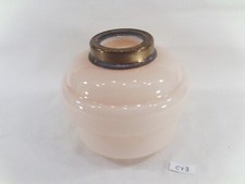 ancien réservoir en opaline