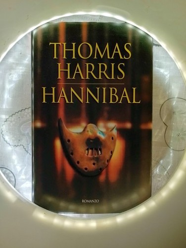 Hannibal thomas harris - -,