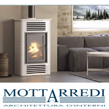 STUFA A LEGNA IN CERAMICA