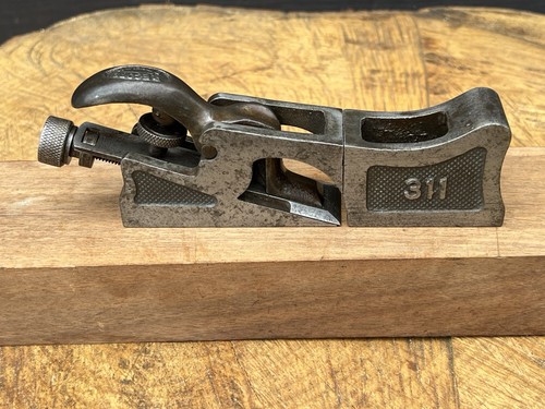 Record 311 shoulder - no.311, plane