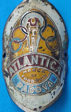 Head badge atlantica solid - head,