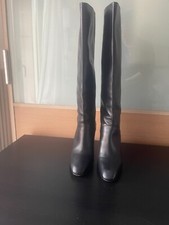 "SPORTMAX" Max Mara stivali donna vera pelle. Usato, in ottime condizioni.