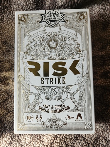 Hasbro avalon hill risk strike - hasbro,
