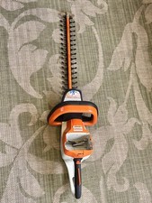 Tagliasiepi a batteria Stihl