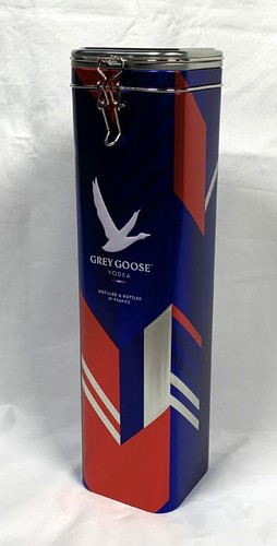 Bottiglia vuota vodka oca