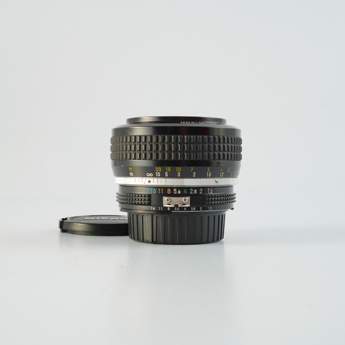 Objectif prime nikon nikkor - prime,