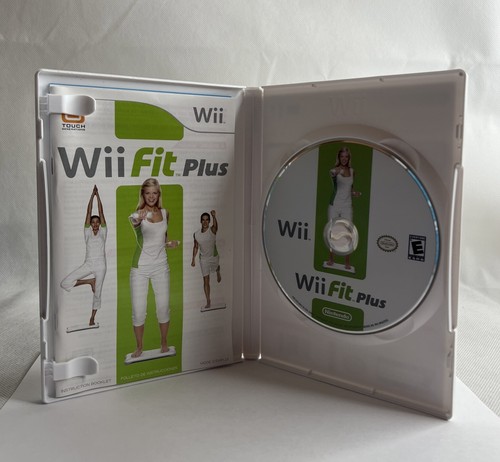 Wii fit plus nintendo - wii,