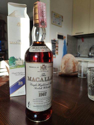 Macallan 1967 year old - , 18