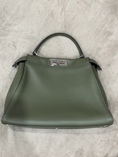Borsa Fendi Peekaboo verde kaki taglia media con tracolla ottime condizioni 