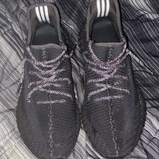 adidas Yeezy Boost 350 V2