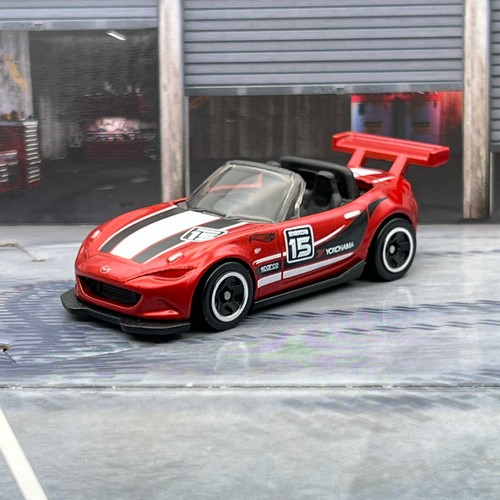 Hot wheels mazda mx 5 - hot, '15