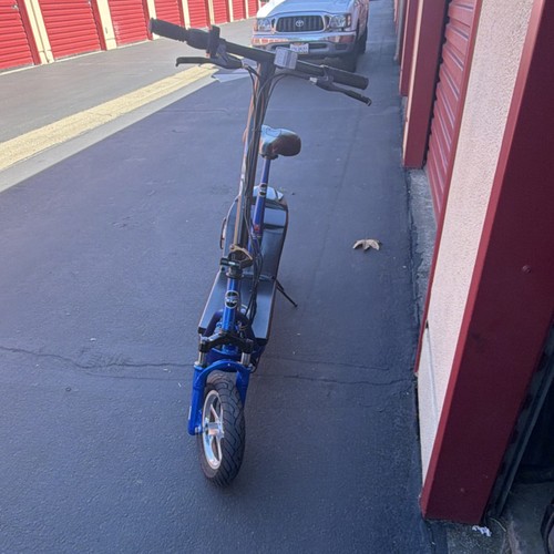 Razor 1000 motor scooter - e,
