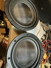 Woofer Bowers And Wilkiens