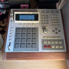 Akai MPC3000 Rhythm Machine