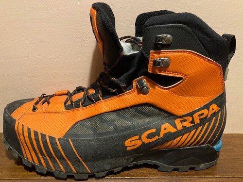 Scarponi montagna scarpa - ",
