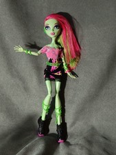 MONSTER HIGH G1 - Muñeca VENUS McFLYTRAP serie "MUSIC FESTIVAL"