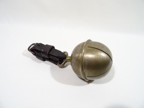 Ancien grelot sonnaille - grelot,