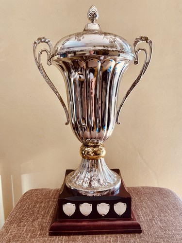 Grande trofeo - grande,