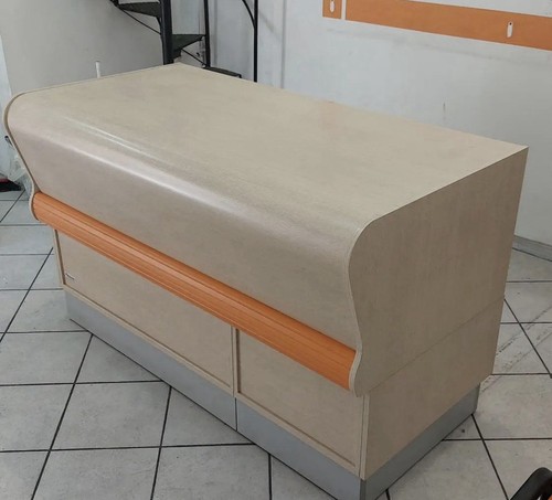 Bancone con cassa - con, per