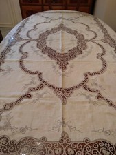 Tovaglia corredo ricamata a