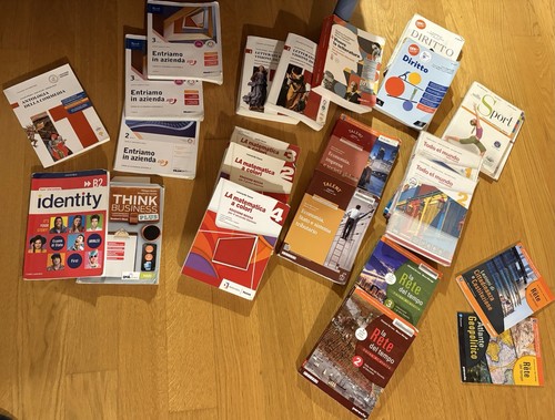 Libri scuola superiore li - libri,