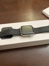 Apple Watch S5 40sl
