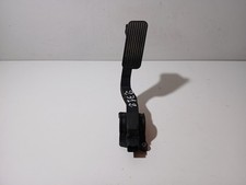 F00C3E2427 pédale d