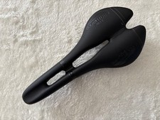 Sella stretta da corsa Selle
