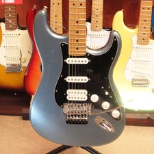 Fender Mexico Player Stratocaster Floyd Rose HSS usato Maple Tidepool con...