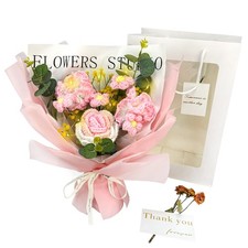 Mazzo di fiori all'uncinetto