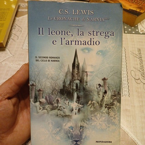 Leone strega l armadio - il,