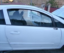 porta anteriore destra per