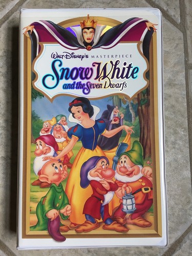Walt disney masterpiece snow - walt,