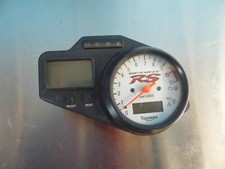 Triumph Sprint RS 955i 02