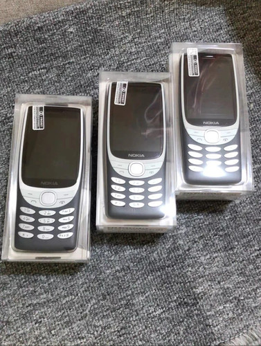 Nokia 8210 unlocked - 4g,