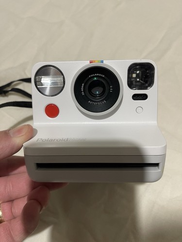 Polaroid now type - polaroid,