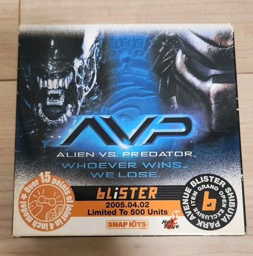 Nuovo hot toys snap kit - nuovo,
