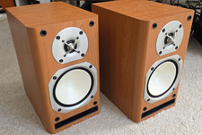 ONKYO D-N7BX monitors bass